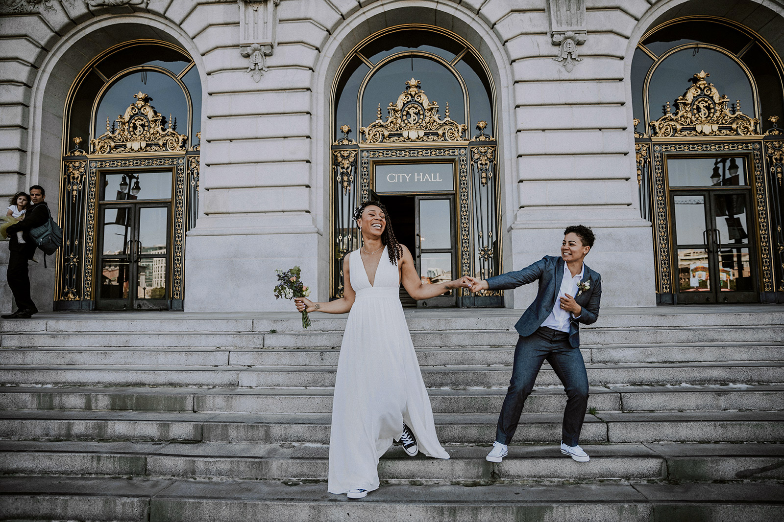 San Francisco City Hall Wedding by Becca Henry Photography