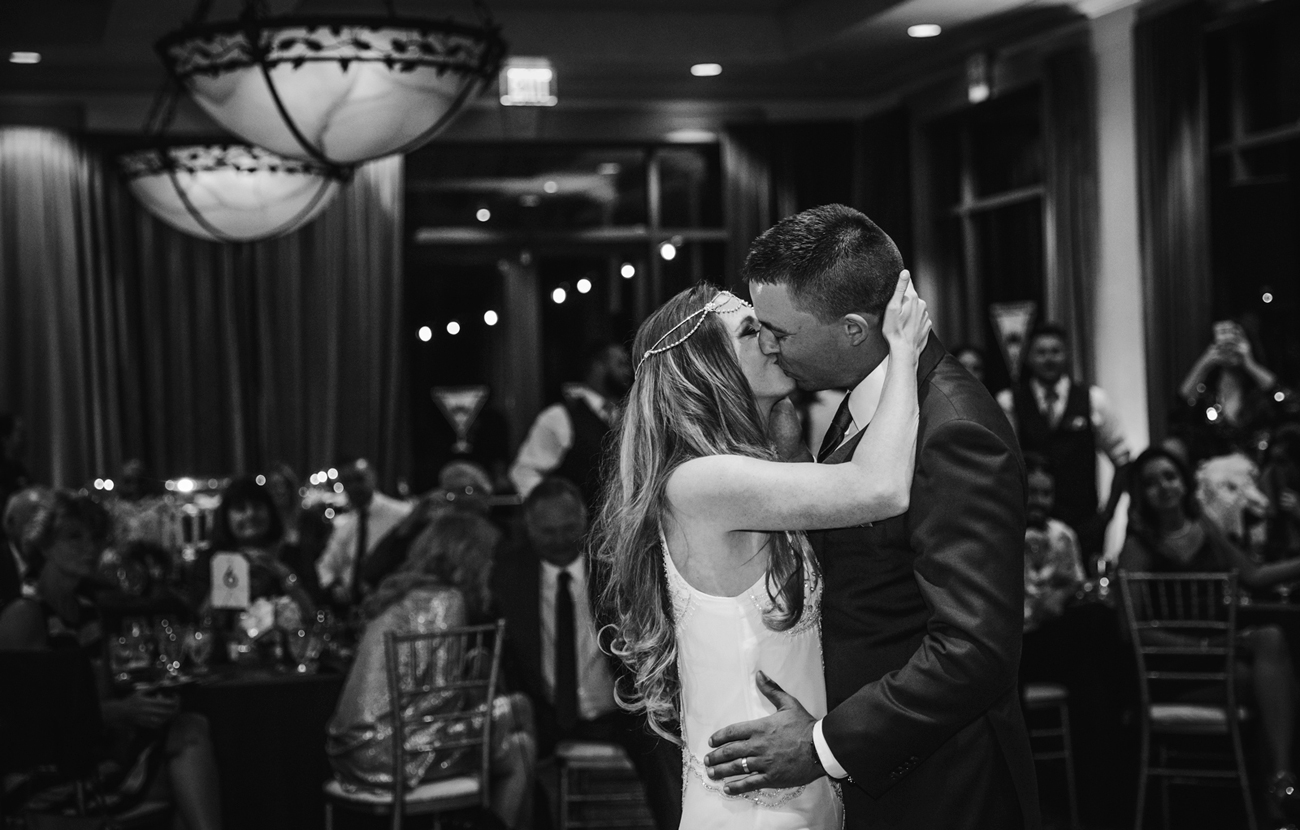 Las Vegas Wedding and Red Rocks Wedding . Siena Golf Club Wedding. Becca Henry Photography . Bride and groom's first dance