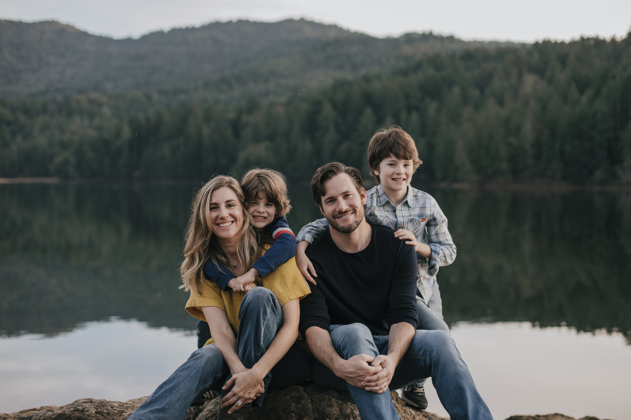 Lake Lagunitas Family Photo Session - Becca Henry Photography