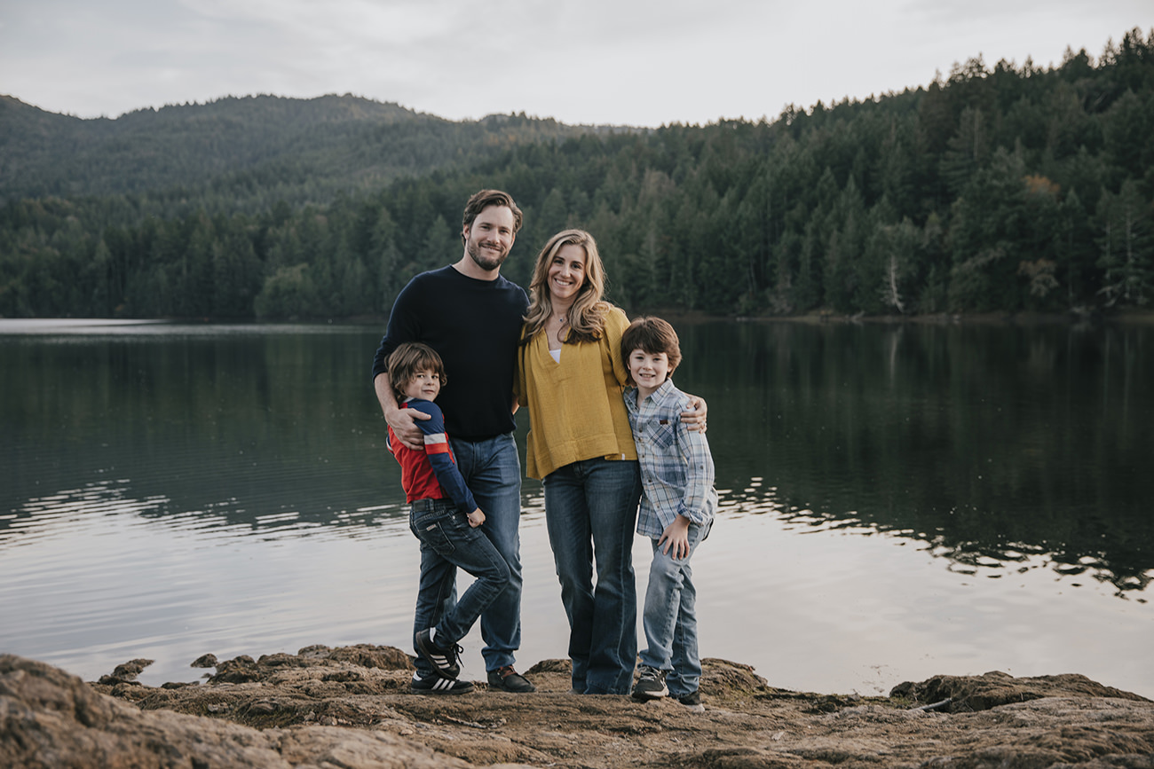 Lake Lagunitas Family Photo Session - Becca Henry Photography